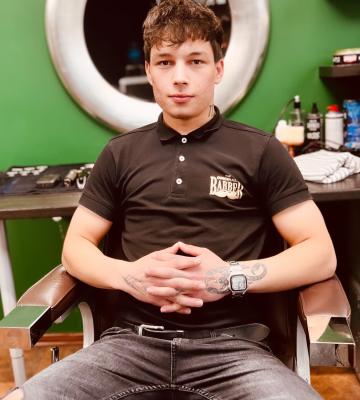 Barber Petr B.