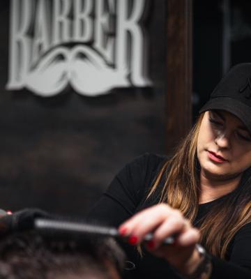 Barber Anet
