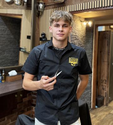 Barber Maxim
